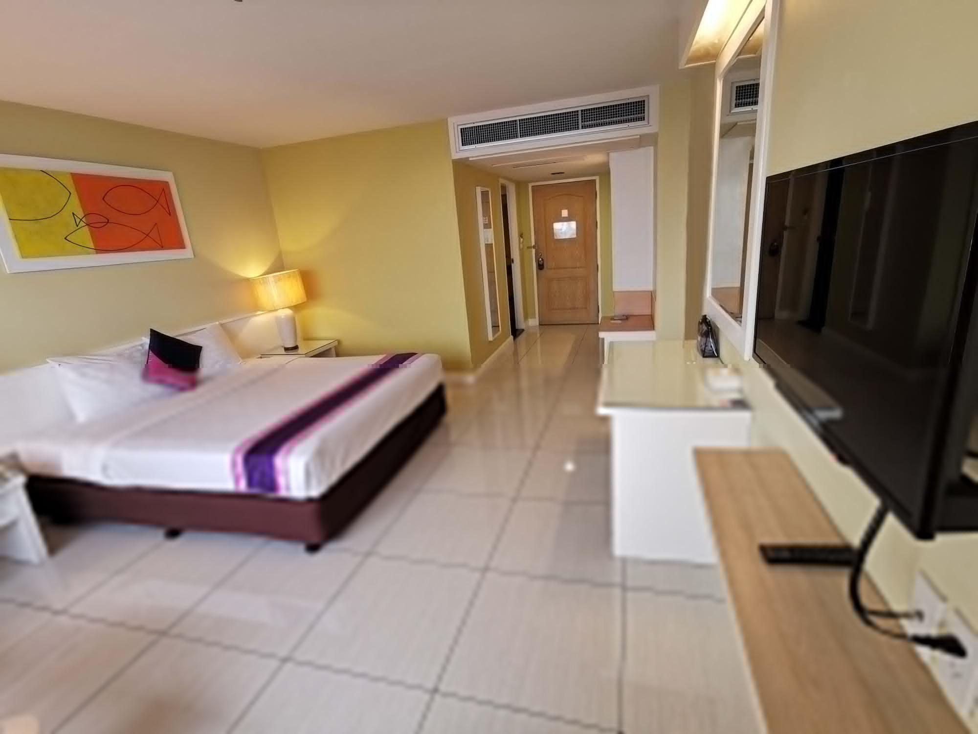 Hotel Tongtara Riverview 4*