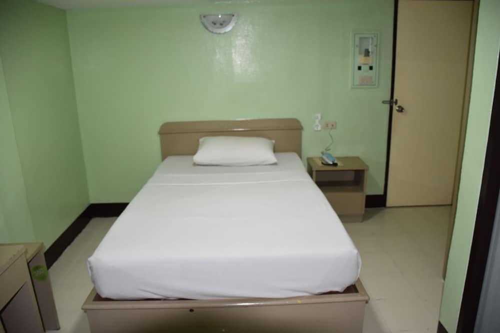 Penginapan Woodlands
