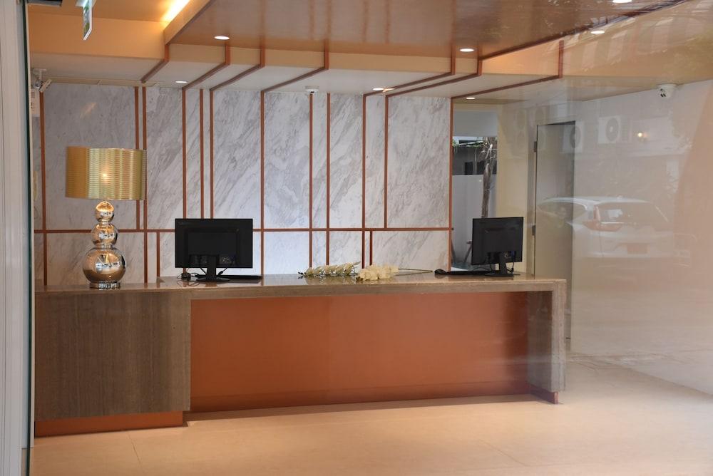 Twothree A Homely - Sha Extra Hotel