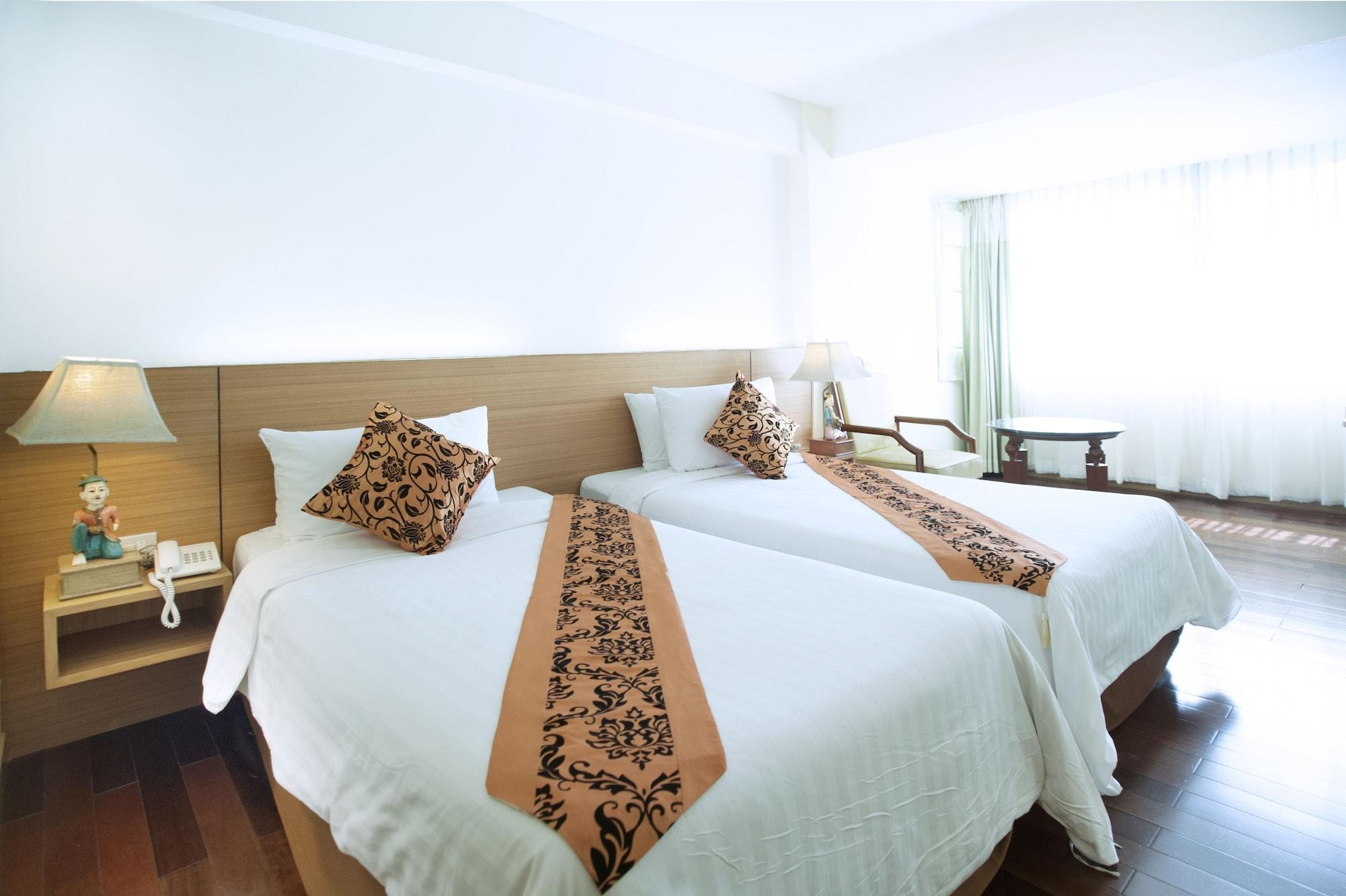 P2 Boutique 3* Bangkok