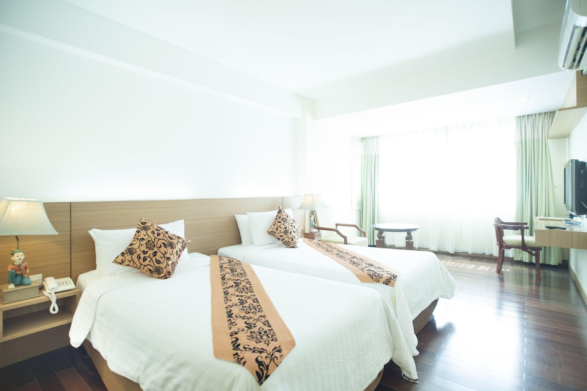 P2 Boutique 3* Bangkok