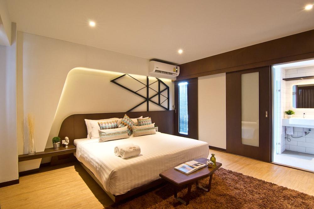 Coco Hotel 3*