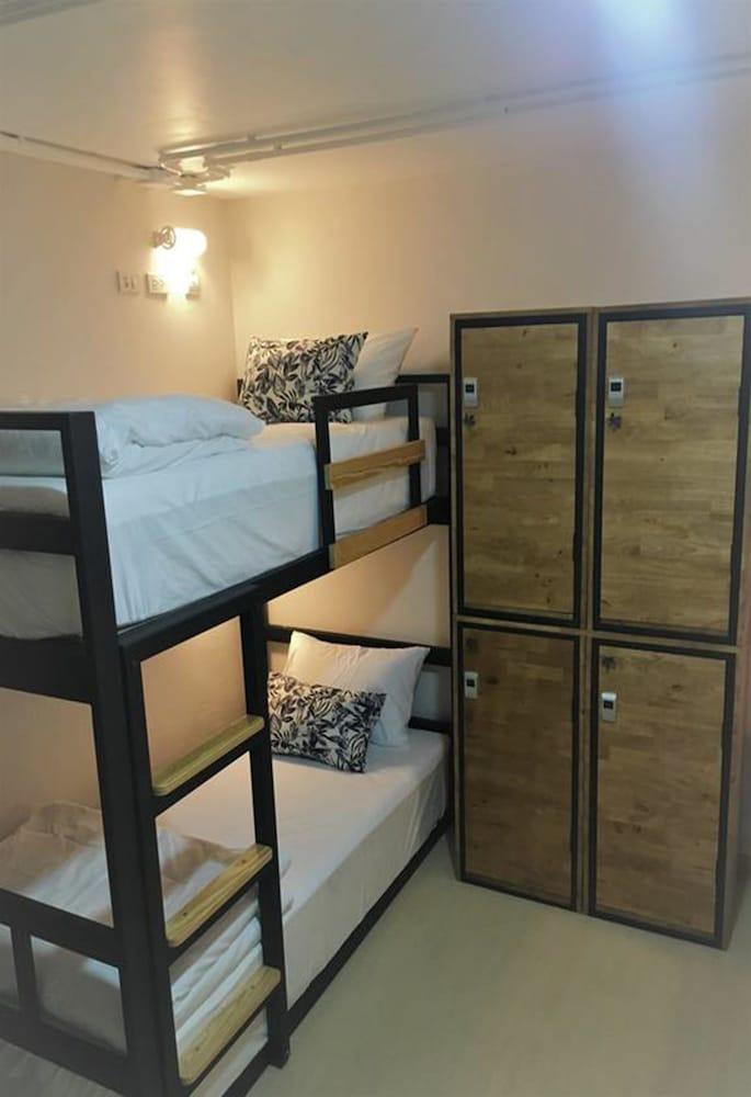 Hotel Saran Poshtel