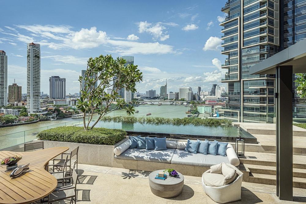 Four Seasons At Chao Phraya River 5*