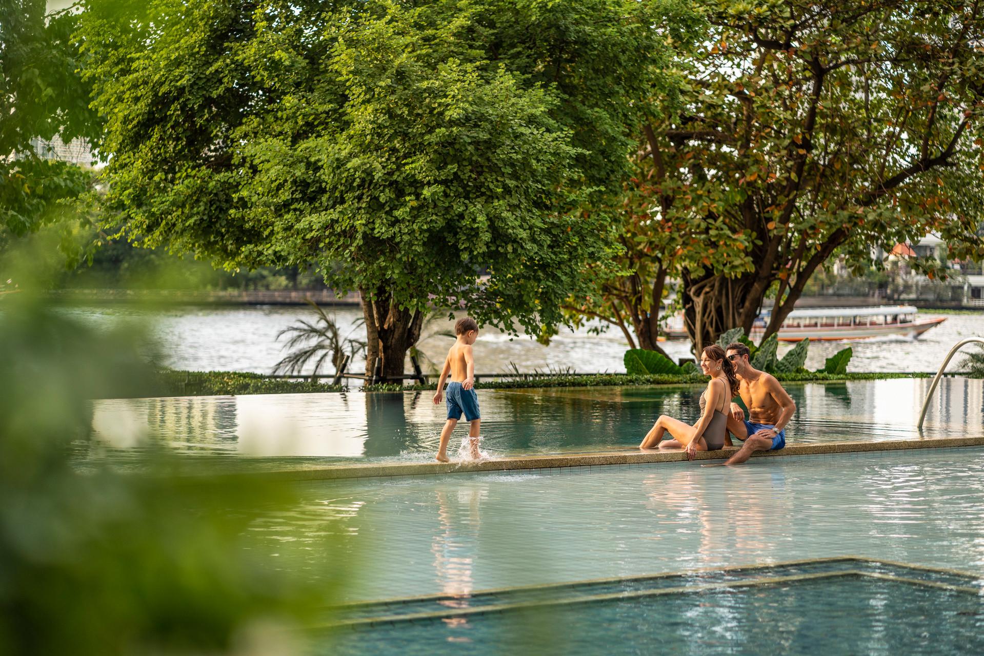 Four Seasons At Chao Phraya River 5*