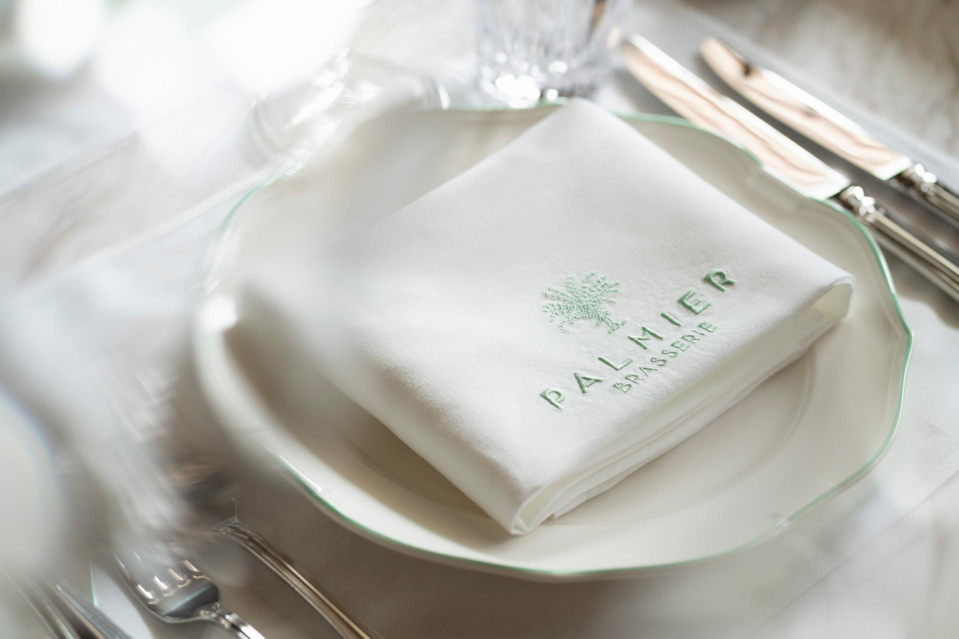 Four Seasons At Chao Phraya River Hotel 5*