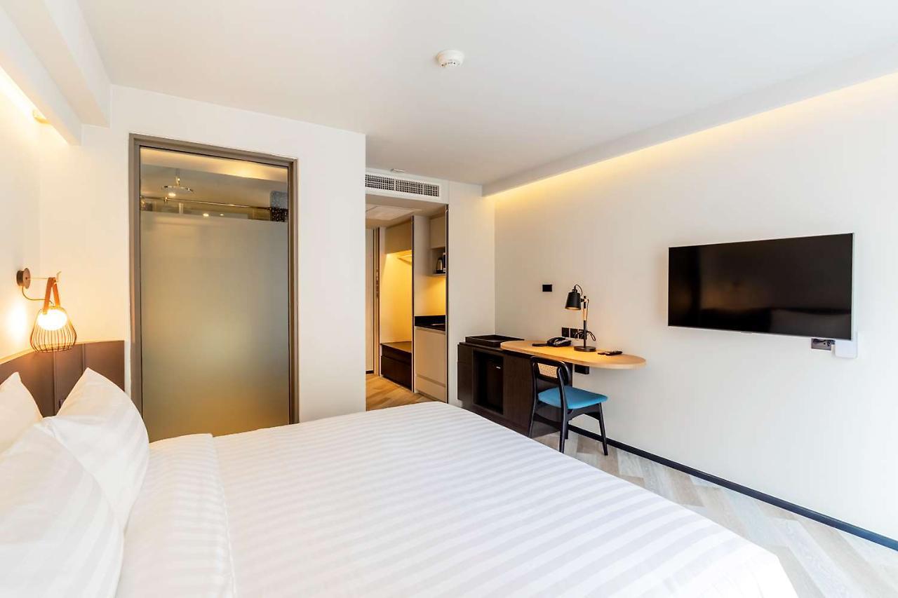 Seekers Finders Rama Iv Surestay Collection By Bw Hotel