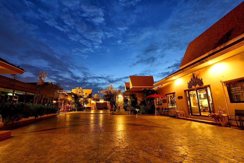 Ploykhumthong Boutique 4* Banguecoque