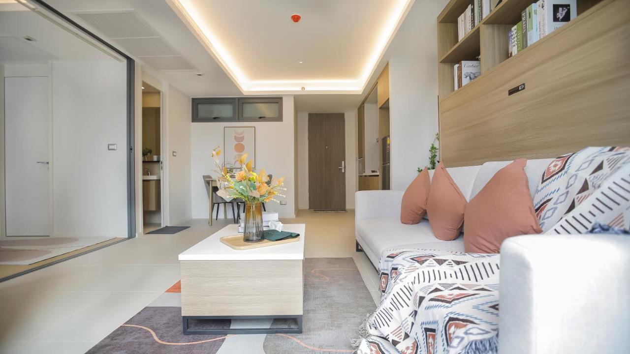Funstay Bangkok Circle Condo