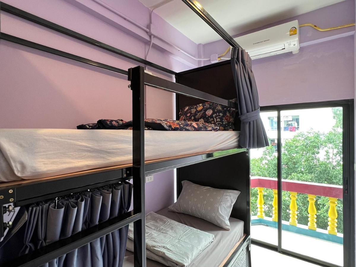 El Biografo Hostel Bangkok