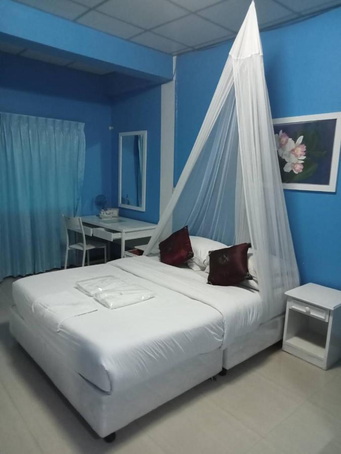 Baan Sood Soi 1 บ้านสุดซอย เรซิเด้นท์ 1 Hostel Bangkok