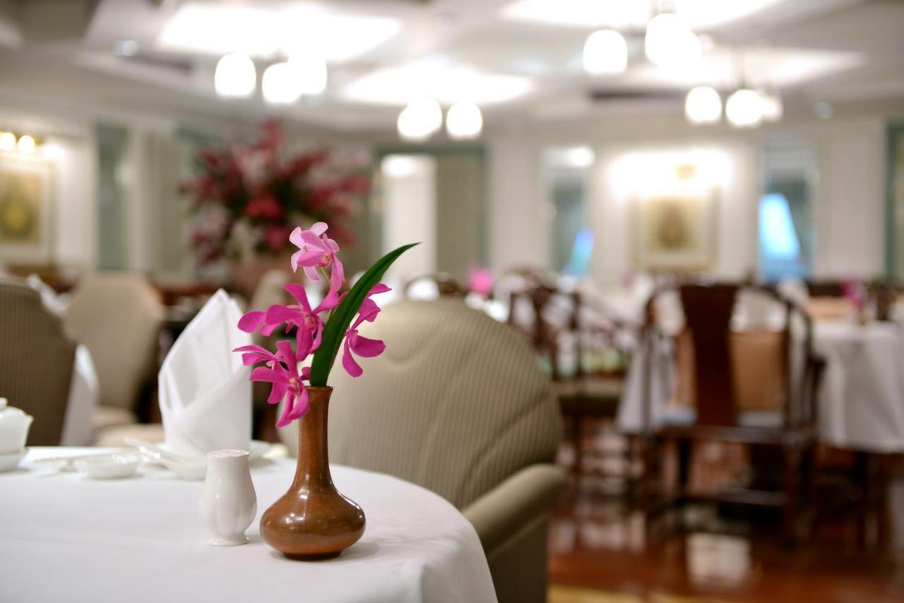 Hotel Evergreen Laurel