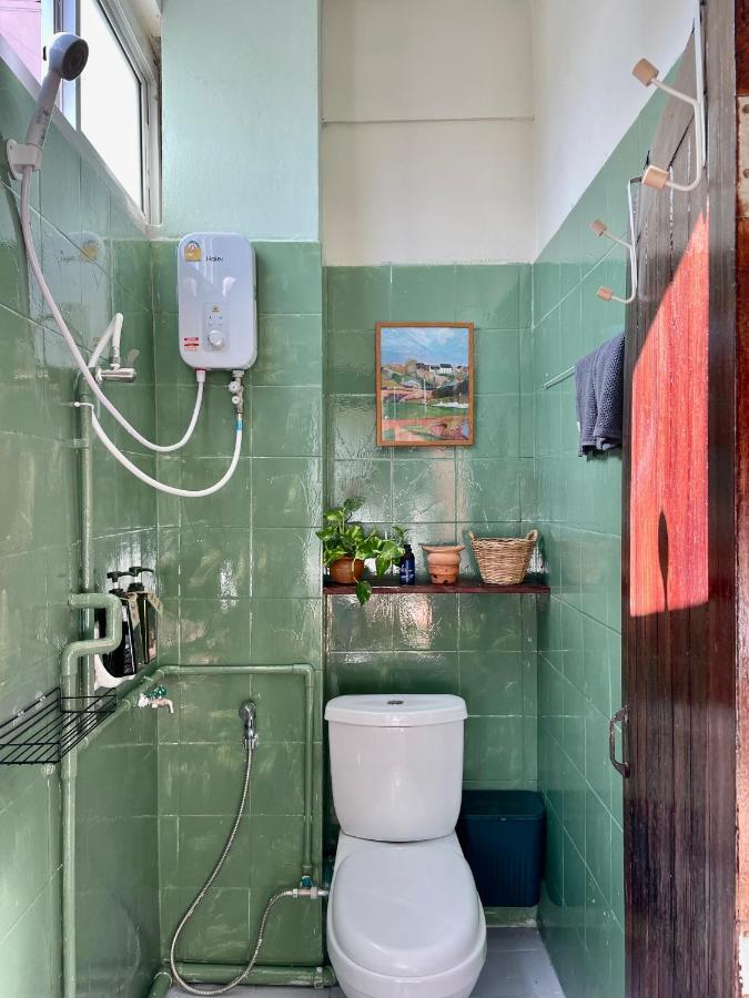 Baan Khaosoi - Private In A Rooftop 4th Floor Hostel *