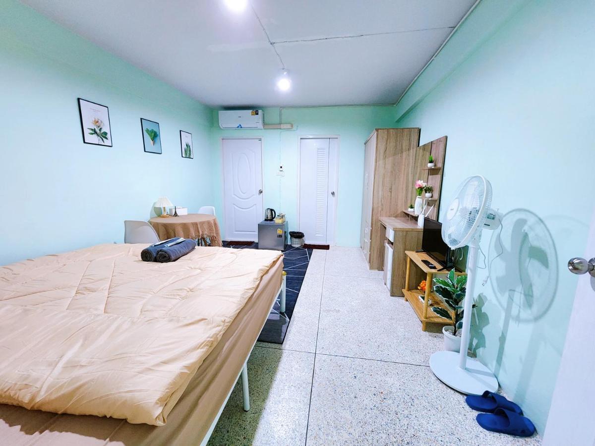 814-stp Homely Free Wi-fi And Near Bts Line Bangkok