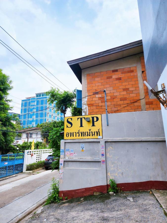 Apartment 814-stp Homely Free Wi-fi And Near Bts Line Bangkok