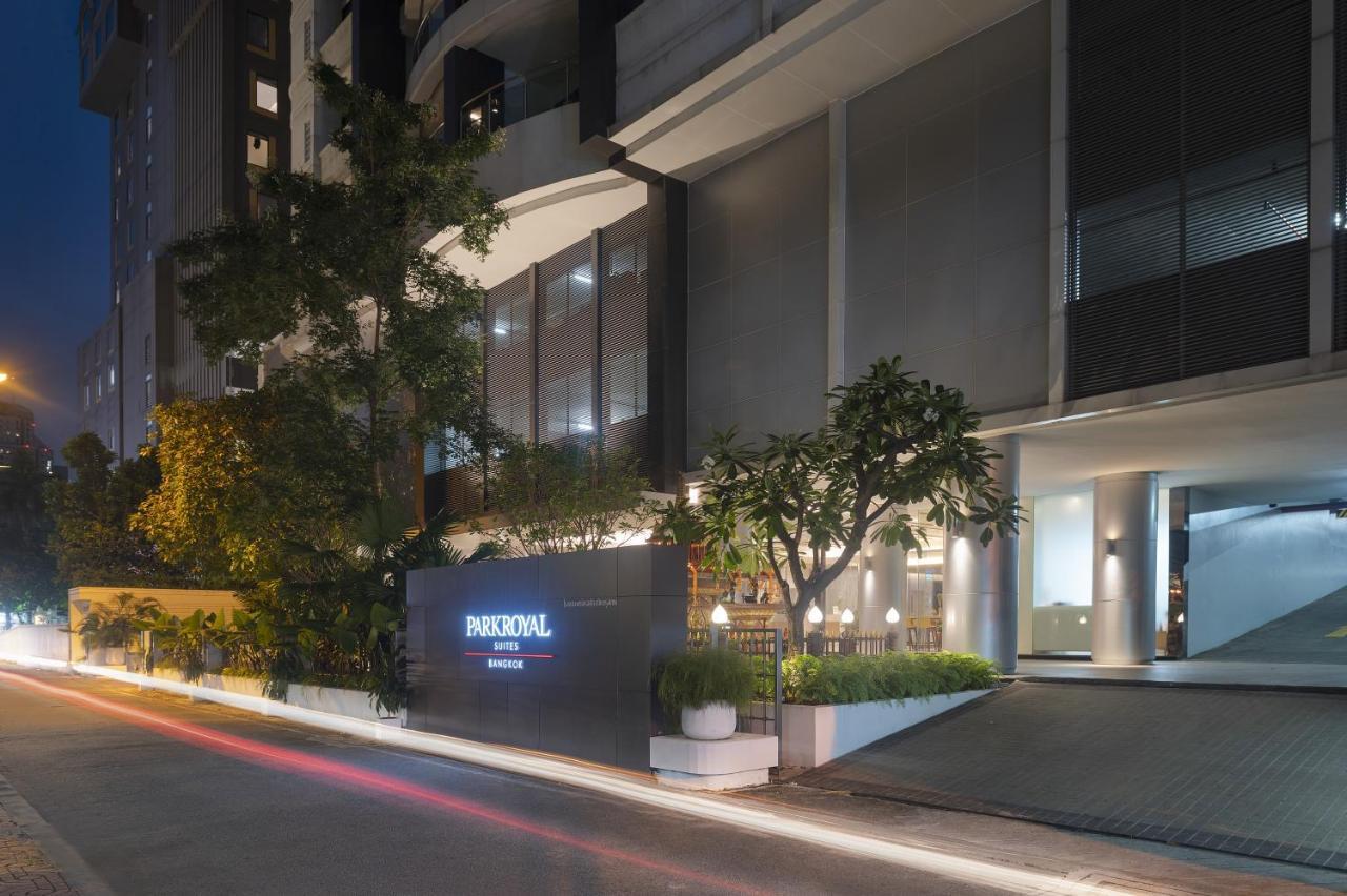 Phachara Sukhumvit 4*