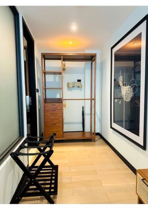 Serene In The Heart Of Bkk - The Great Wave Apartment Bangkok