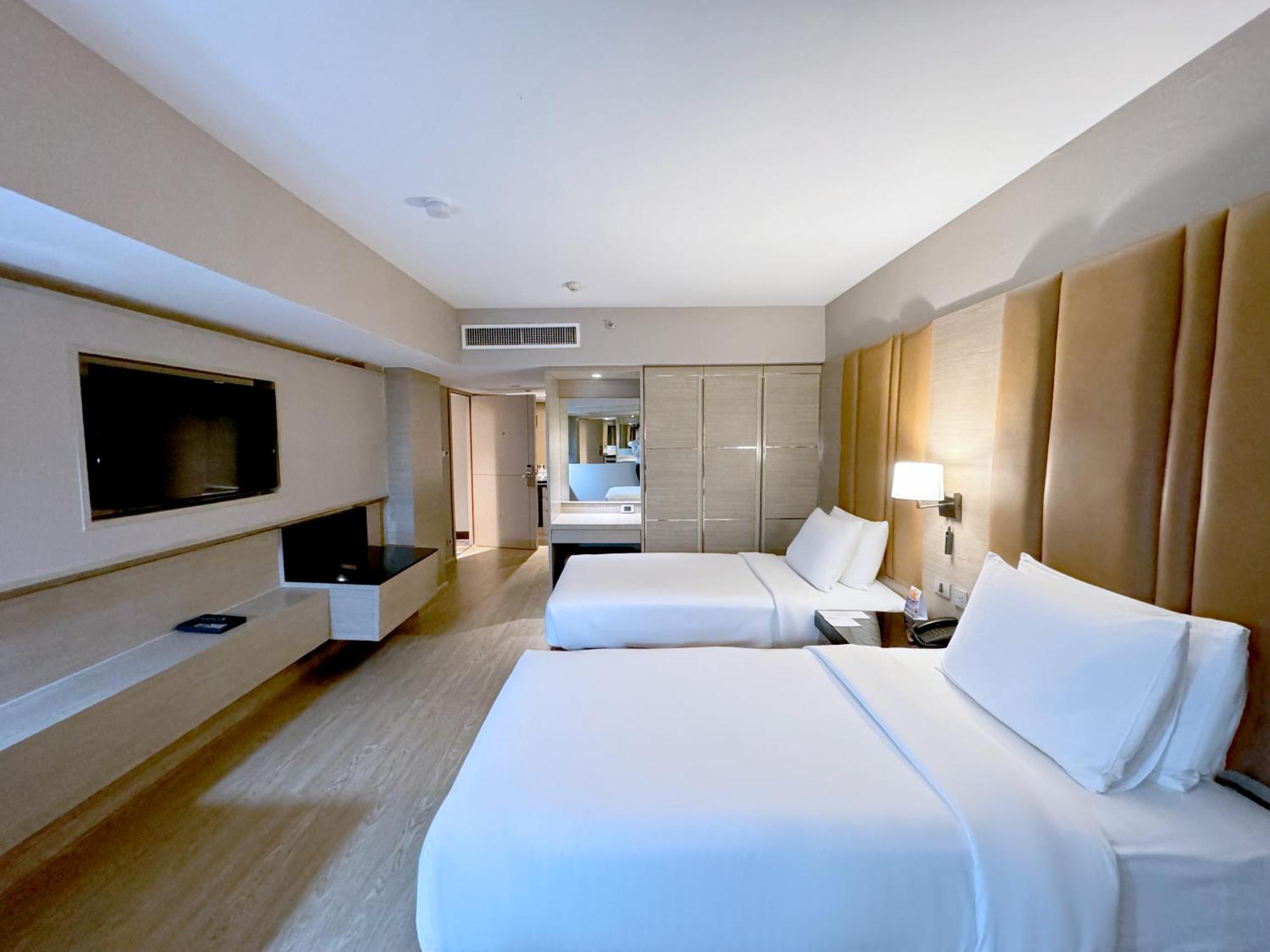 Ramada By Wyndham Sukhumvit 11