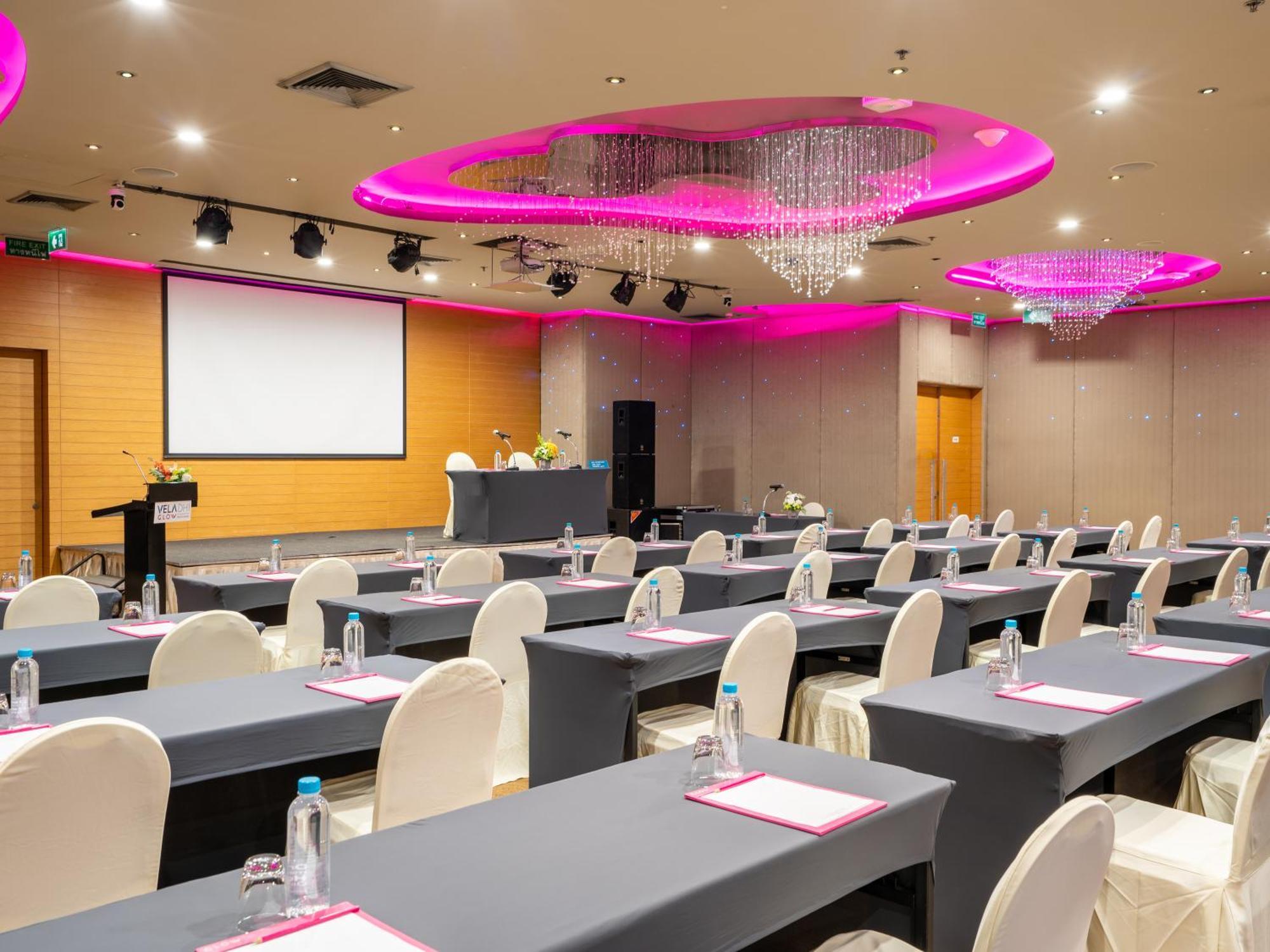 Hotel Vela Dhi Glow Pratunam - Sha Bangkok