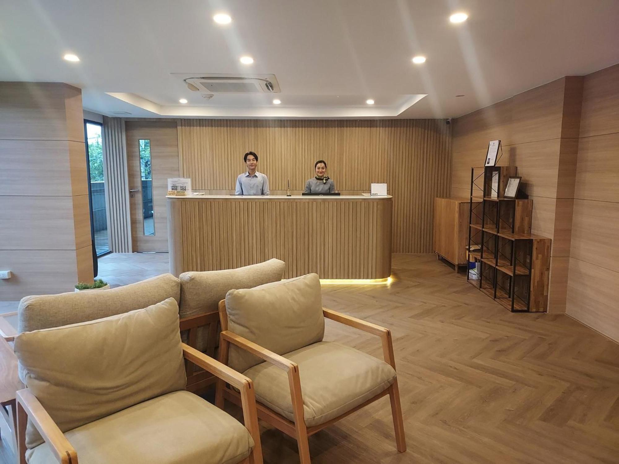 Park 19 Aparthotel 3*