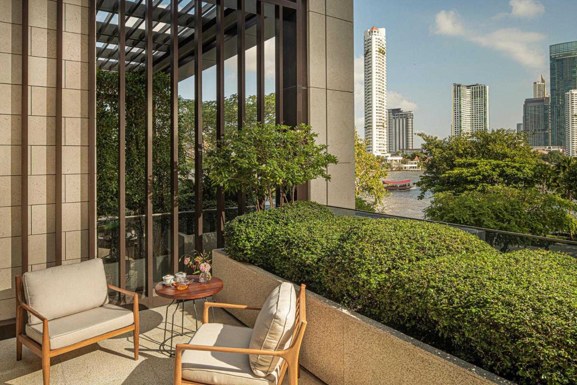 Four Seasons At Chao Phraya River Hotel Bangkok