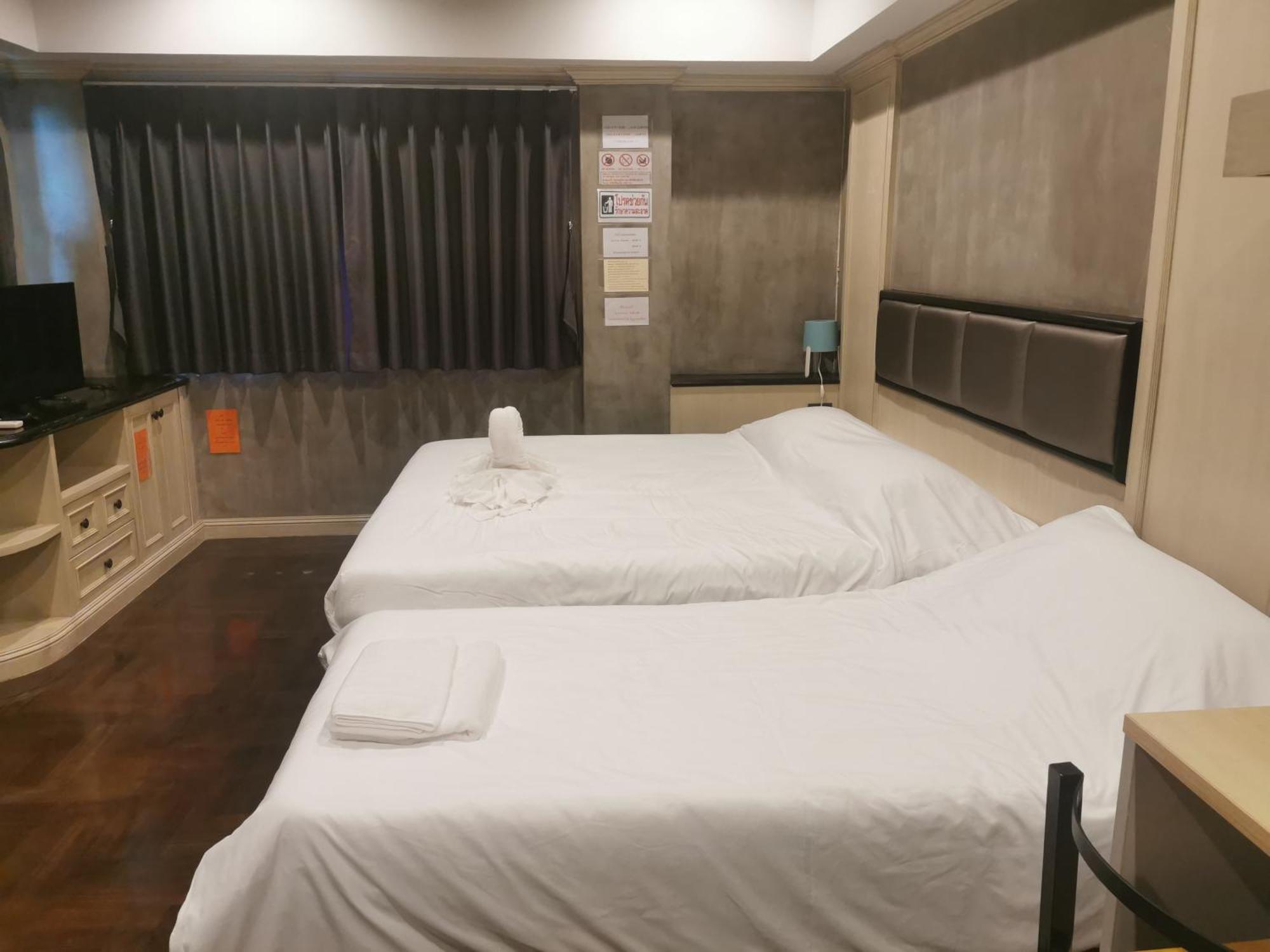 Bed Place Albergue Banguecoque