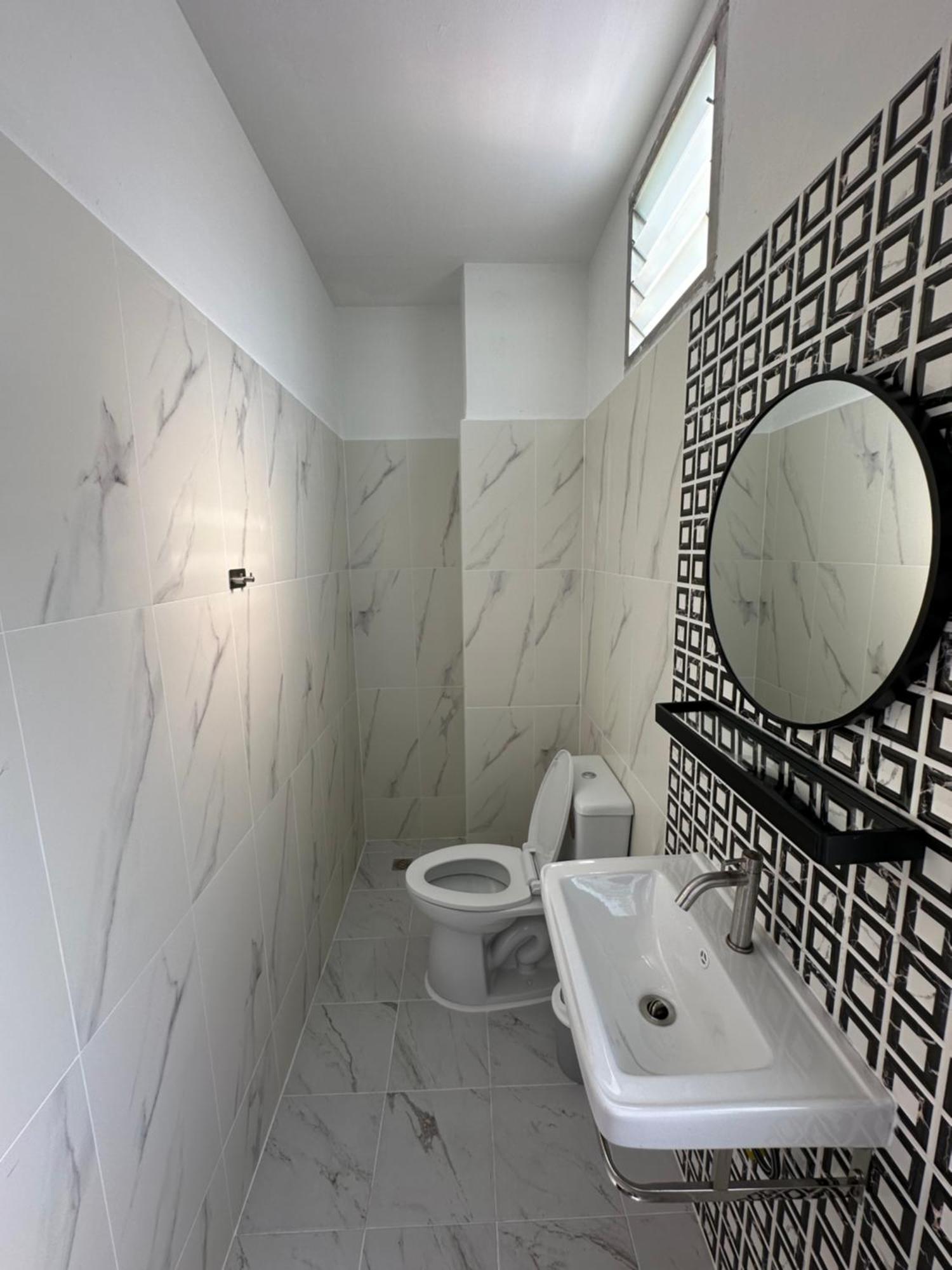 Wisma tamu Phuket Vibe, House, 7 Mins To Bts, Center, Private In Sathon, Private Bathroom, Bangkok, Thailand Bangkok