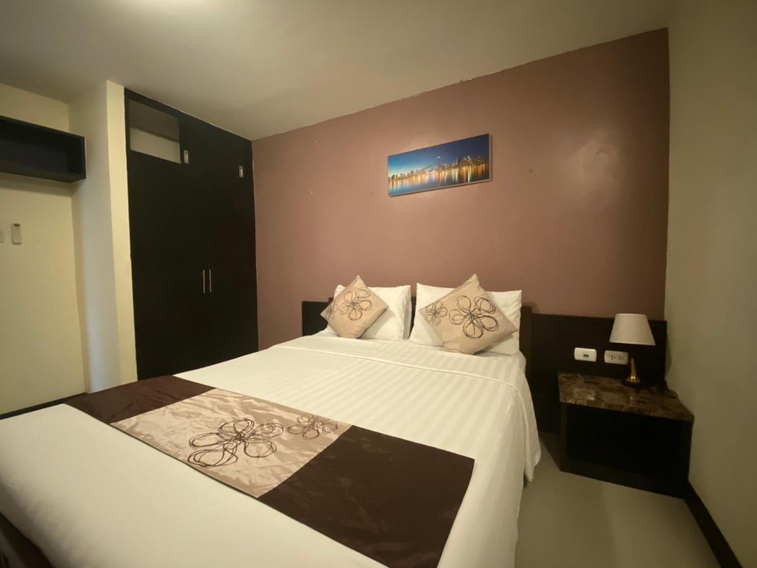 Leelawadee Modern Huaykwang