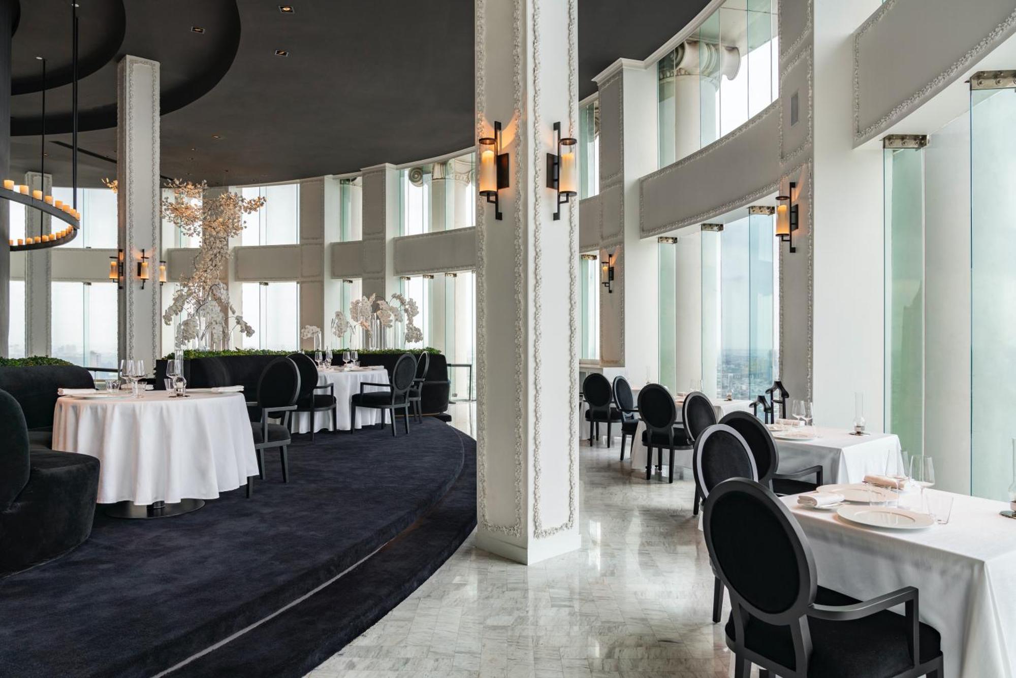 Lebua At State Tower 5* Bangkok
