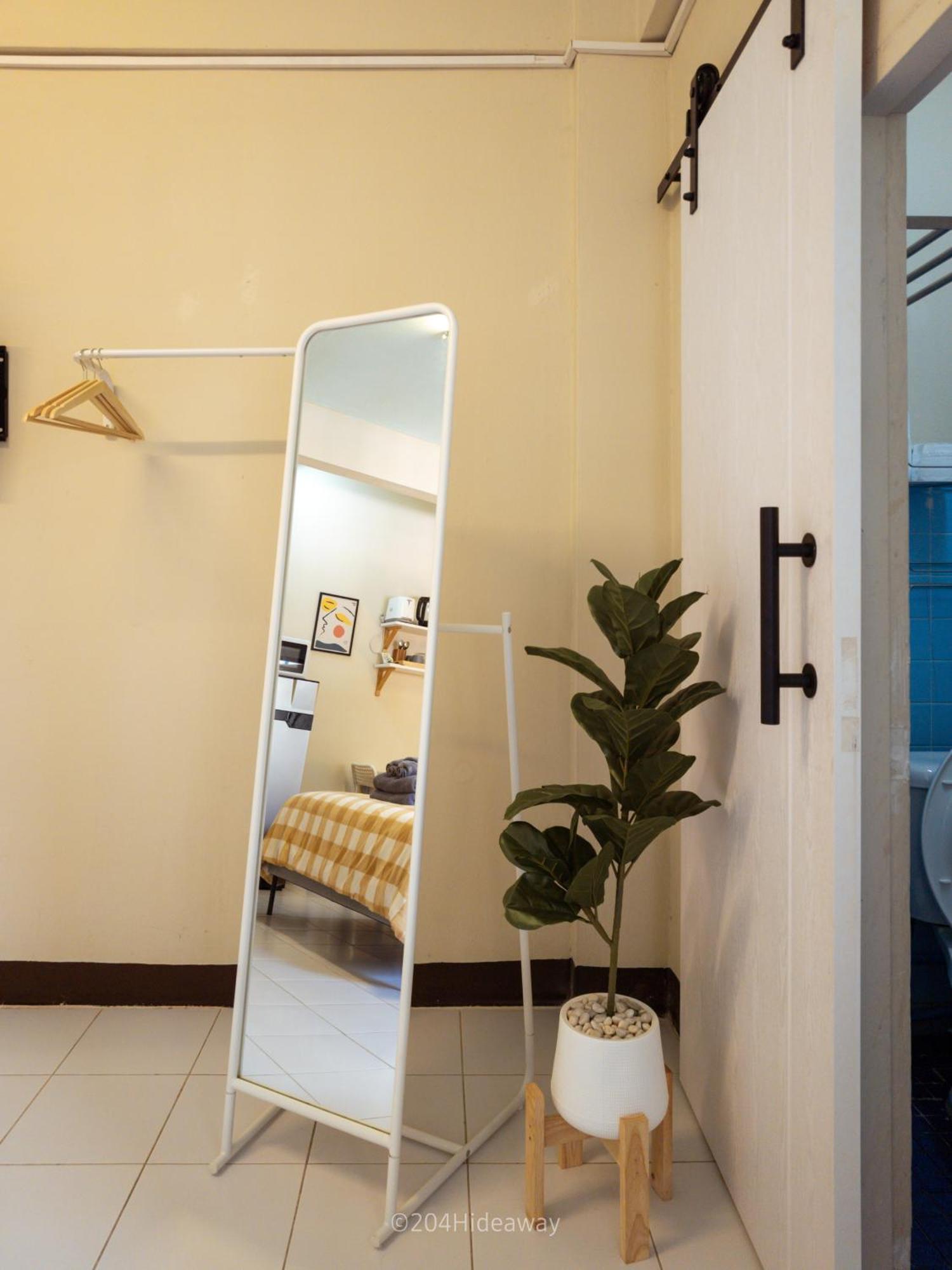 Apartment 204hideaway-local With Street Food Only 15 Min Walk To Skytrain