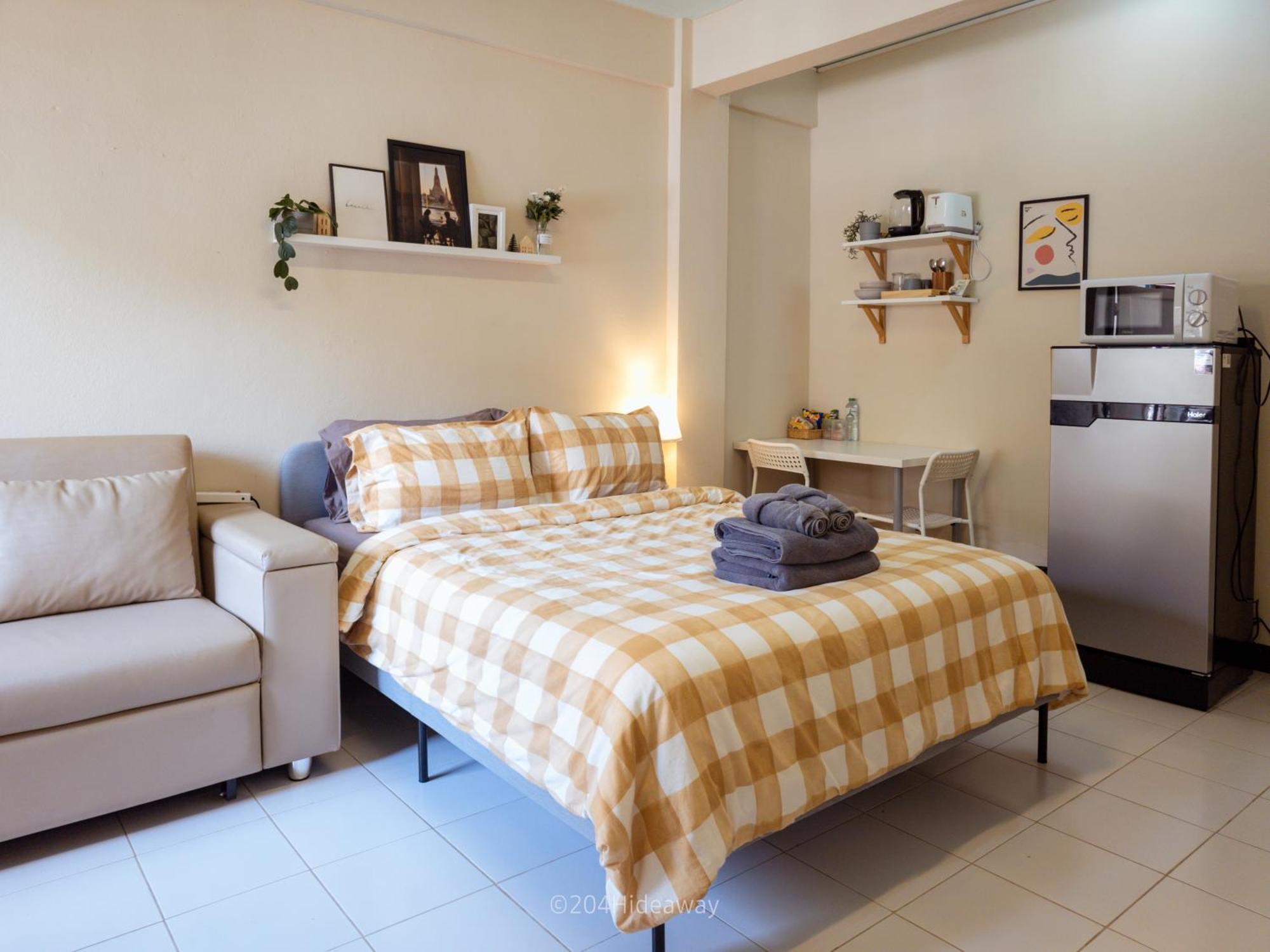 Apartment 204hideaway-local With Street Food Only 15 Min Walk To Skytrain
