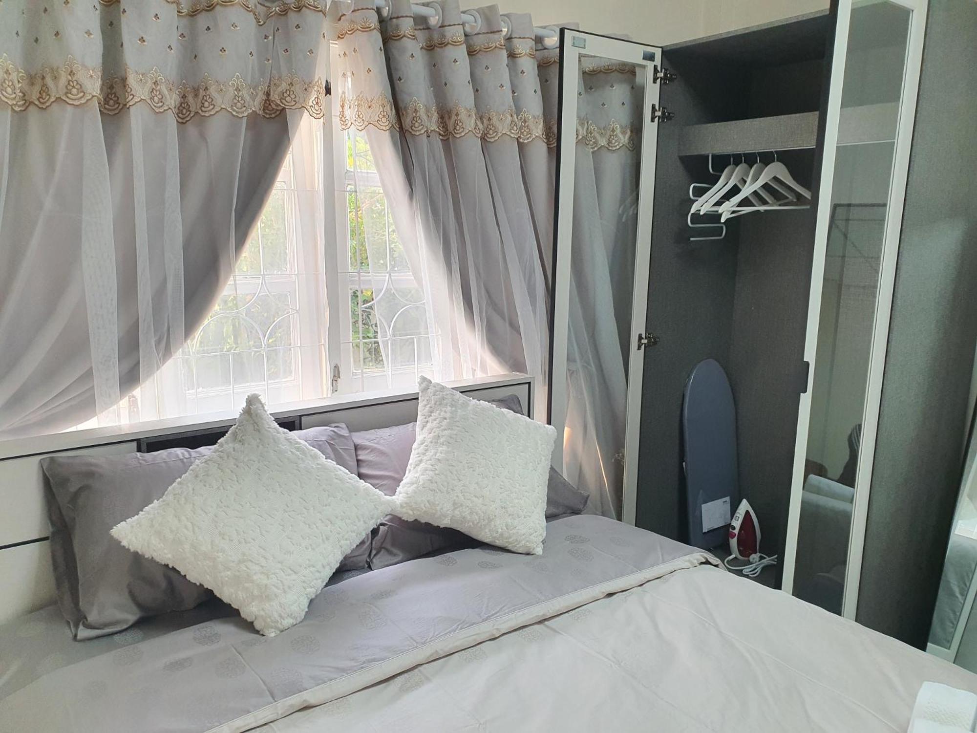 Holiday park 3 Bedroom Cozy Skytrain View Bkk