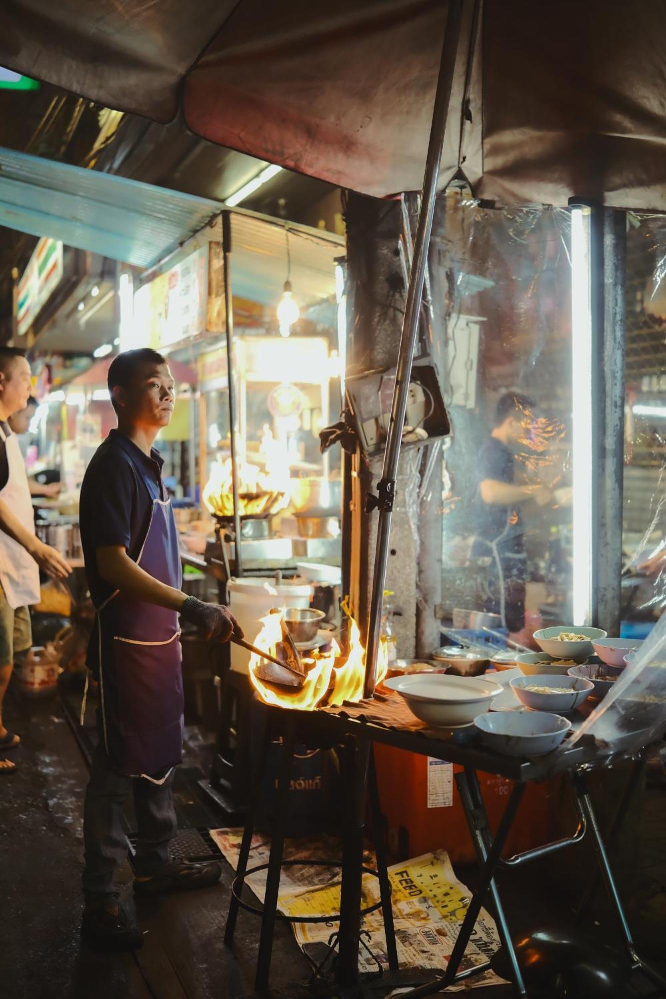 Apartment Hidden Gems In China Town, 2br Bangkok