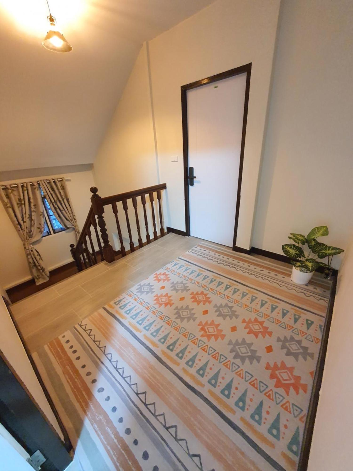 Holiday park 3 Bedroom Cozy Skytrain View Bkk *
