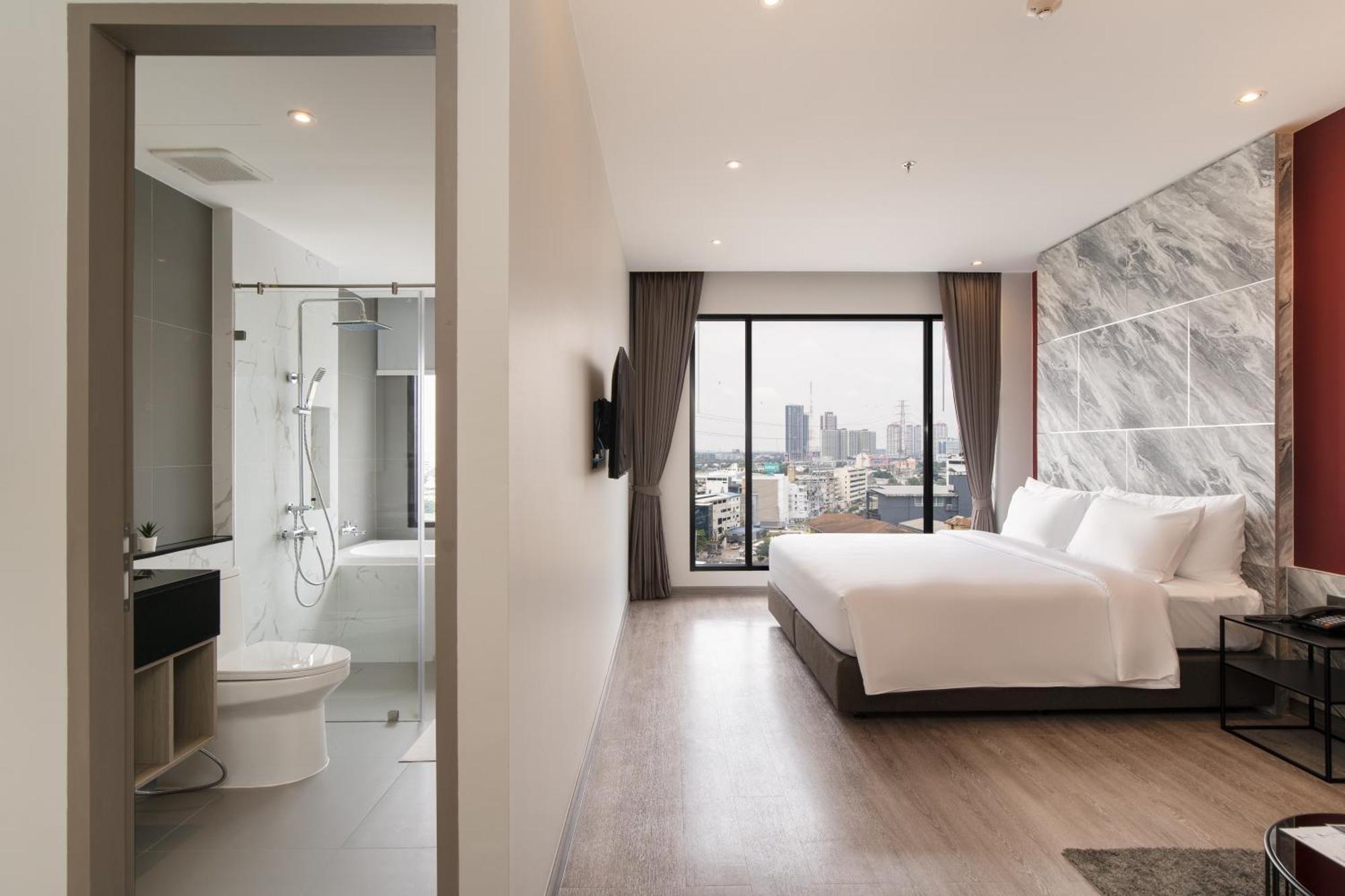 Thaya Hotel 5*