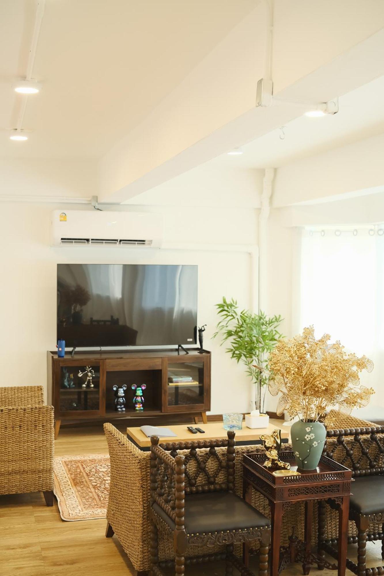 Apartemen Private Full-floor Spacious 5br In China Town *