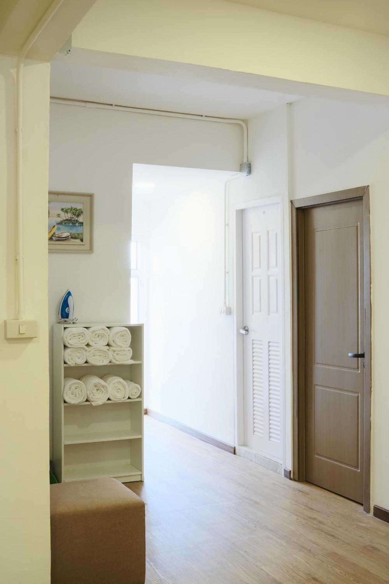 Private Full-floor Spacious 5br In China Town Apartemen