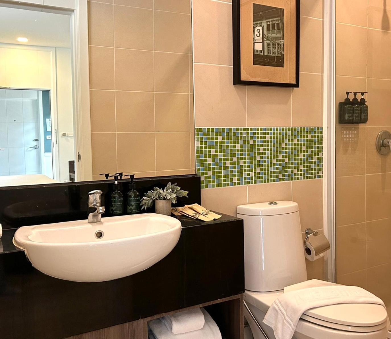 Legacy Sukhumvit 3*