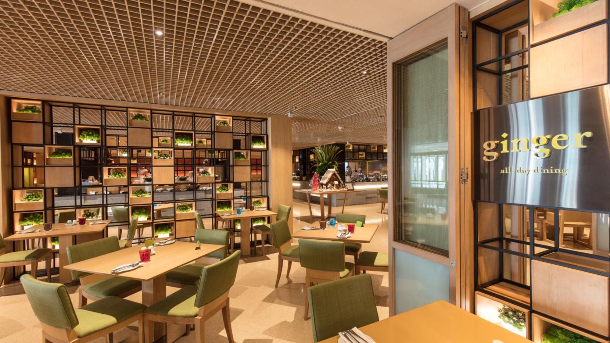 By Ihg