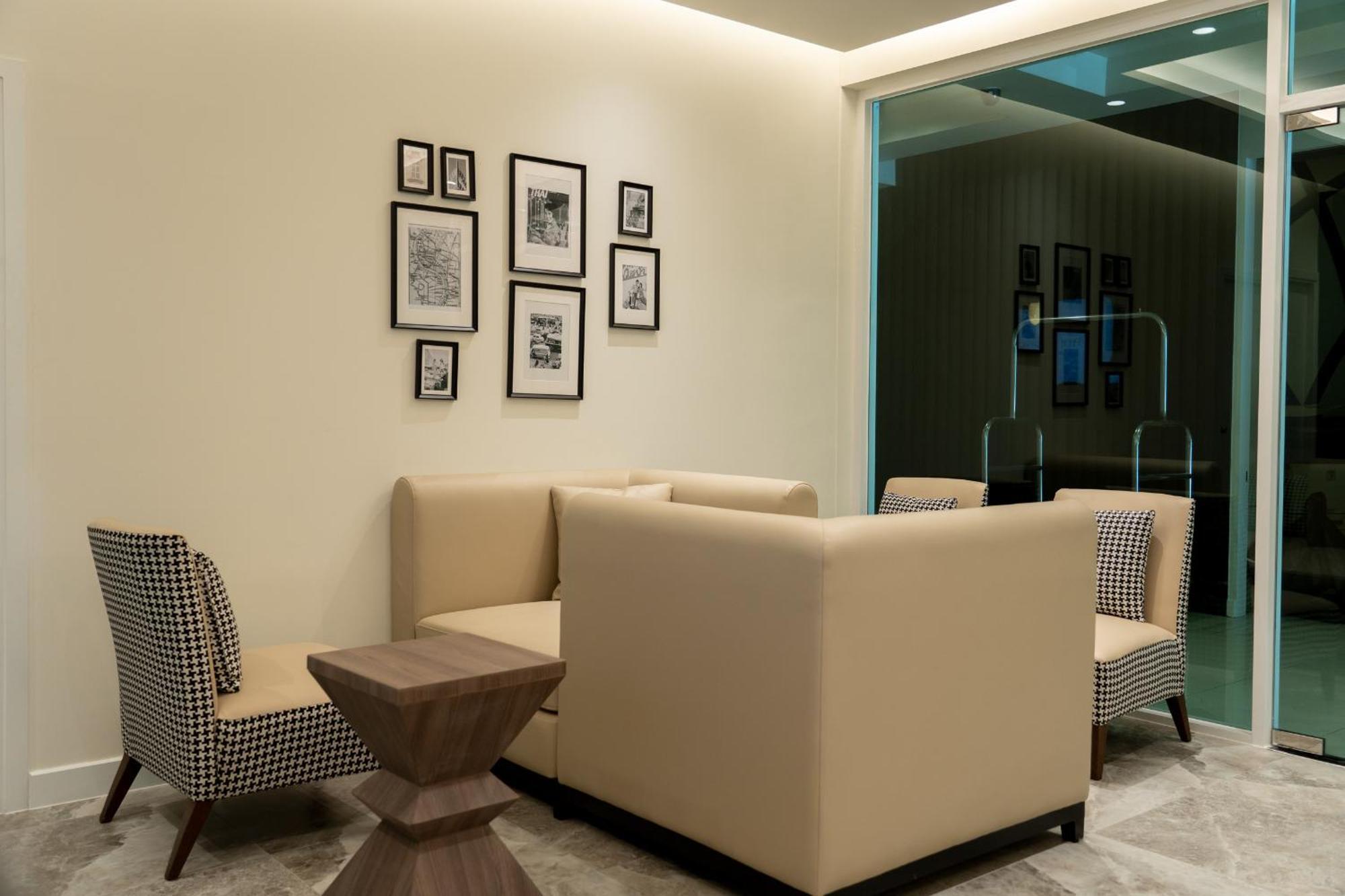 Hotel Legacy Sukhumvit