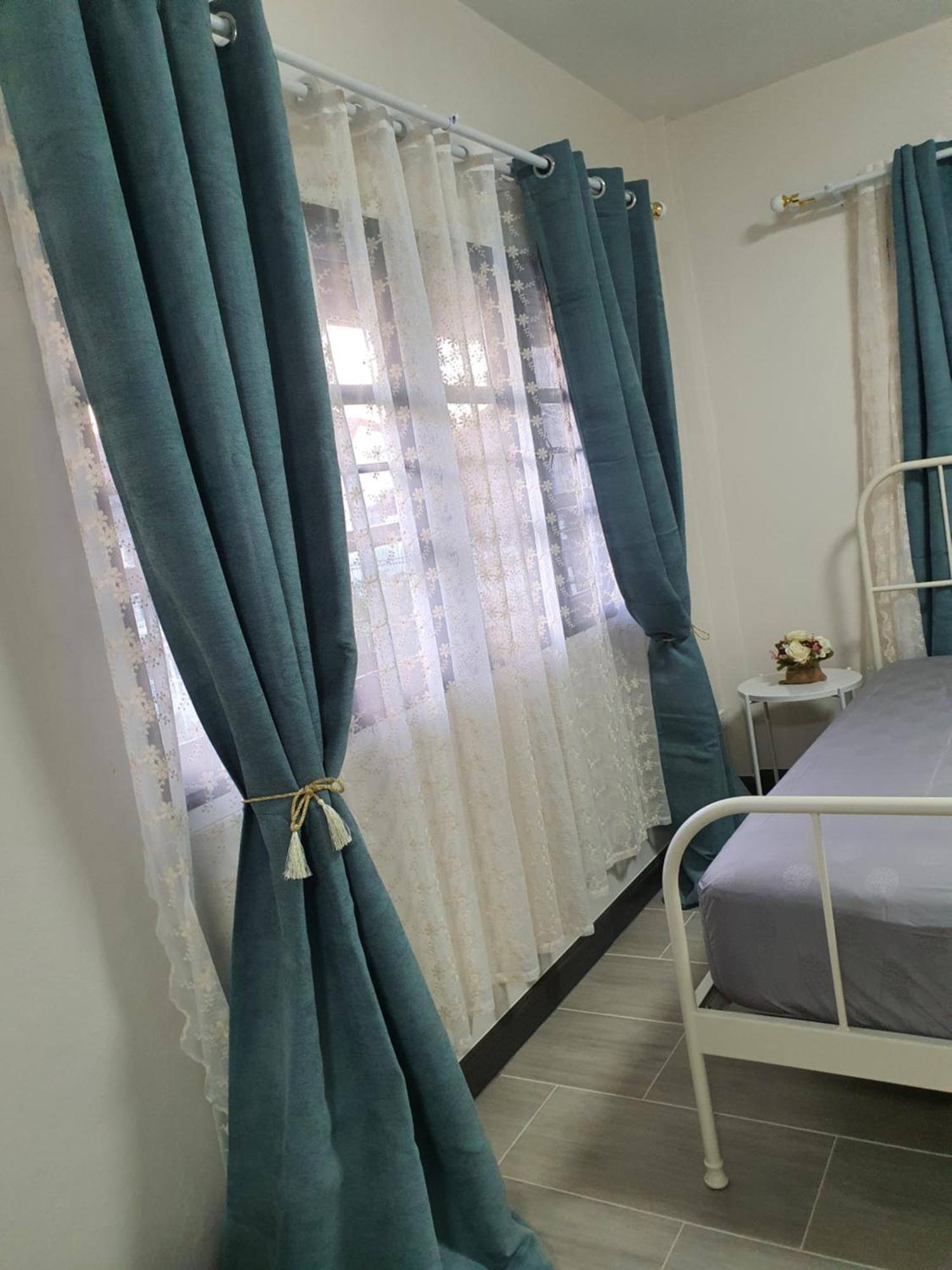 Holiday park 3 Bedroom Cozy Skytrain View Bkk