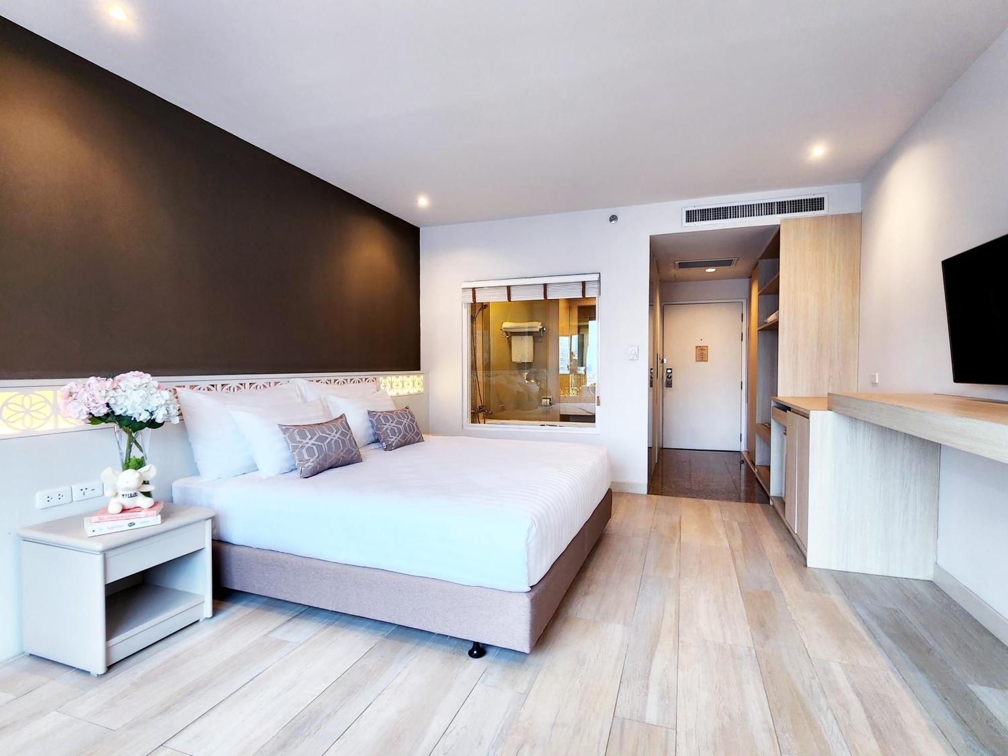 Pratunam Park Hotel