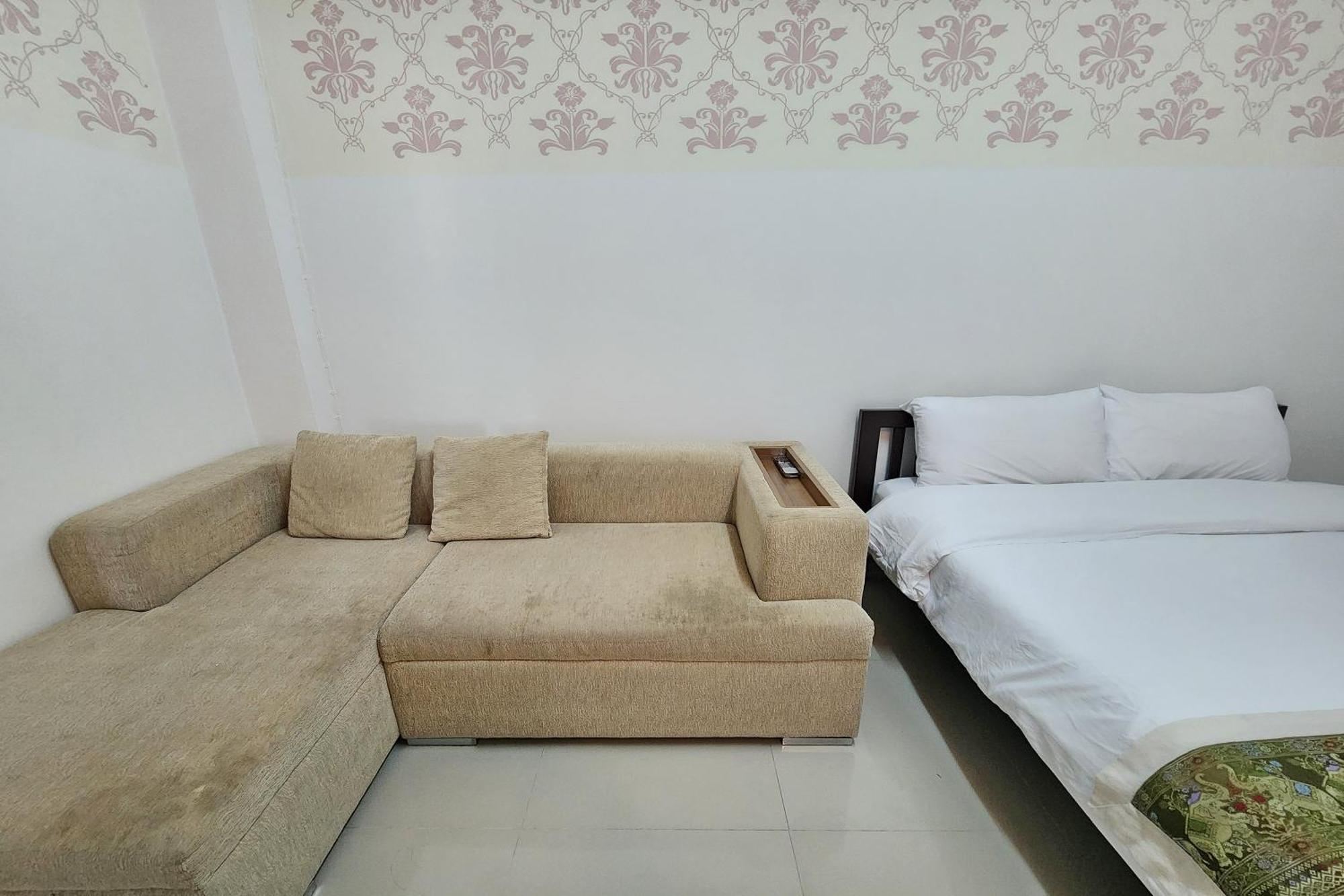 Aparthotel Kaset *