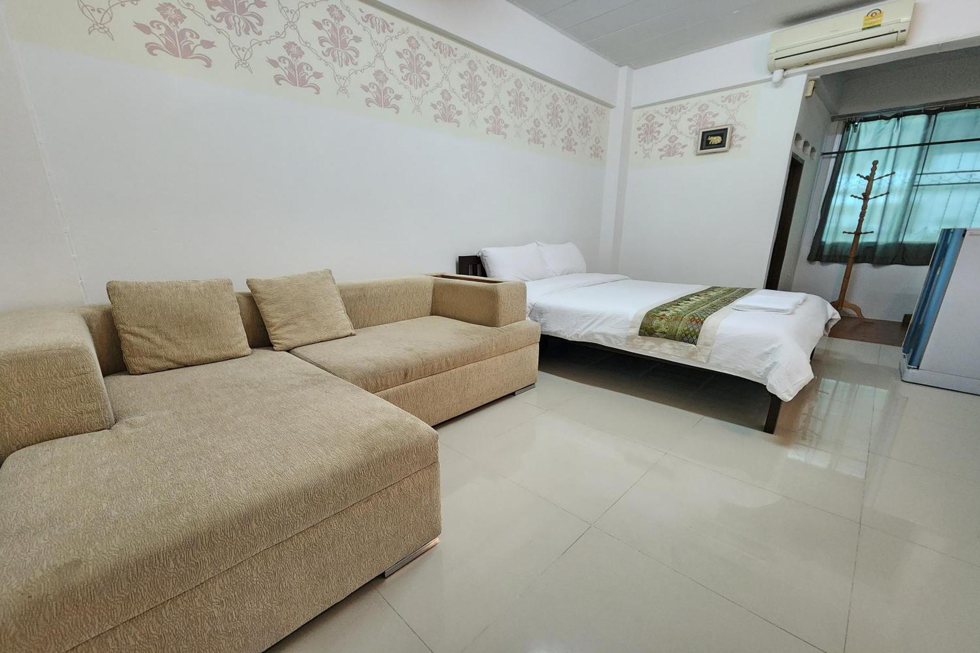 Aparthotel Kaset