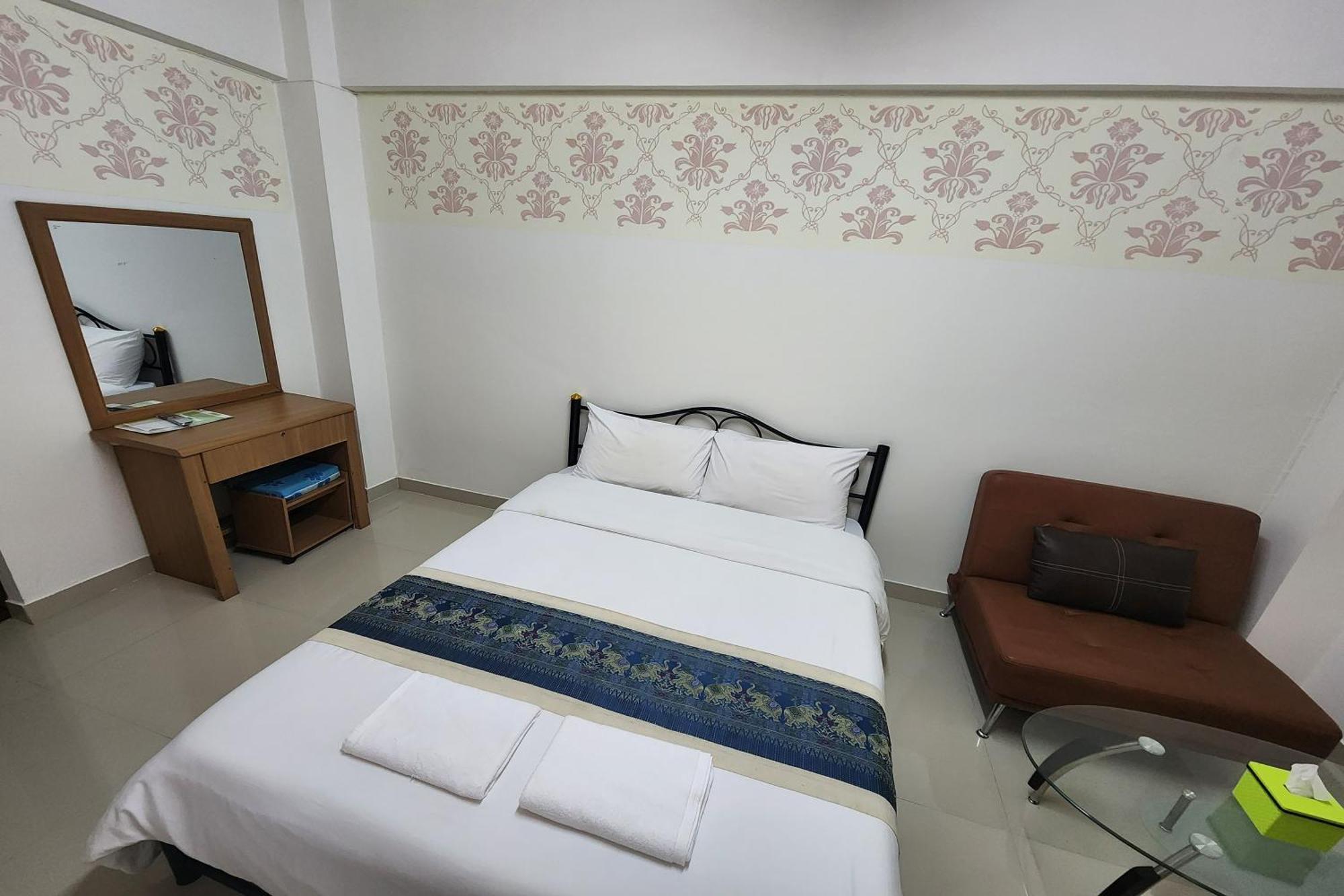 Kaset Aparthotel Bangkok