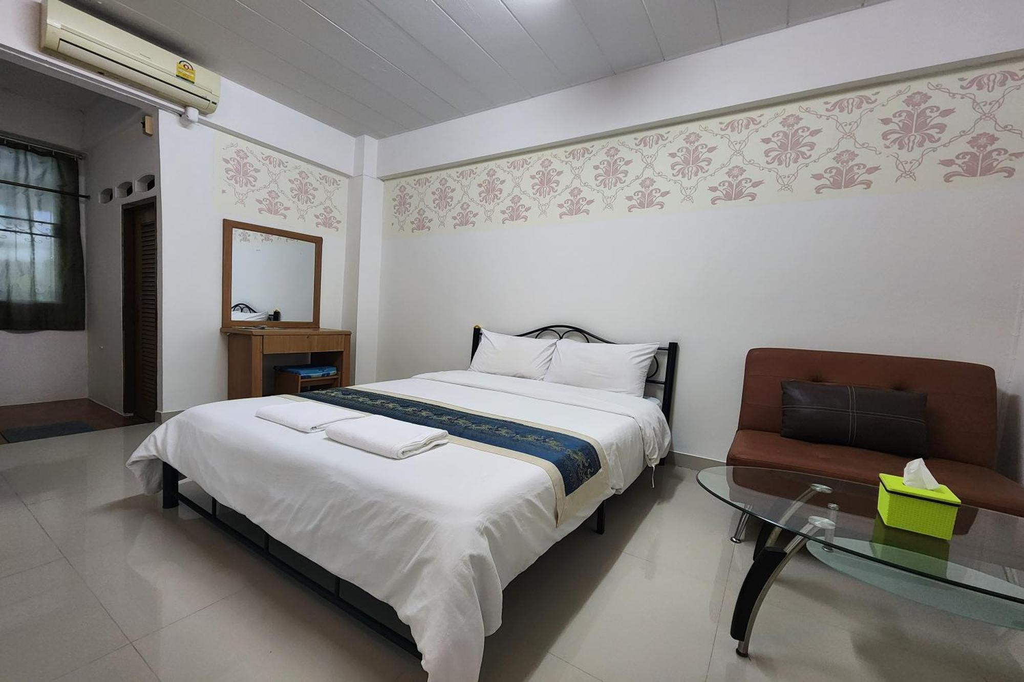 Kaset Aparthotel Bangkok
