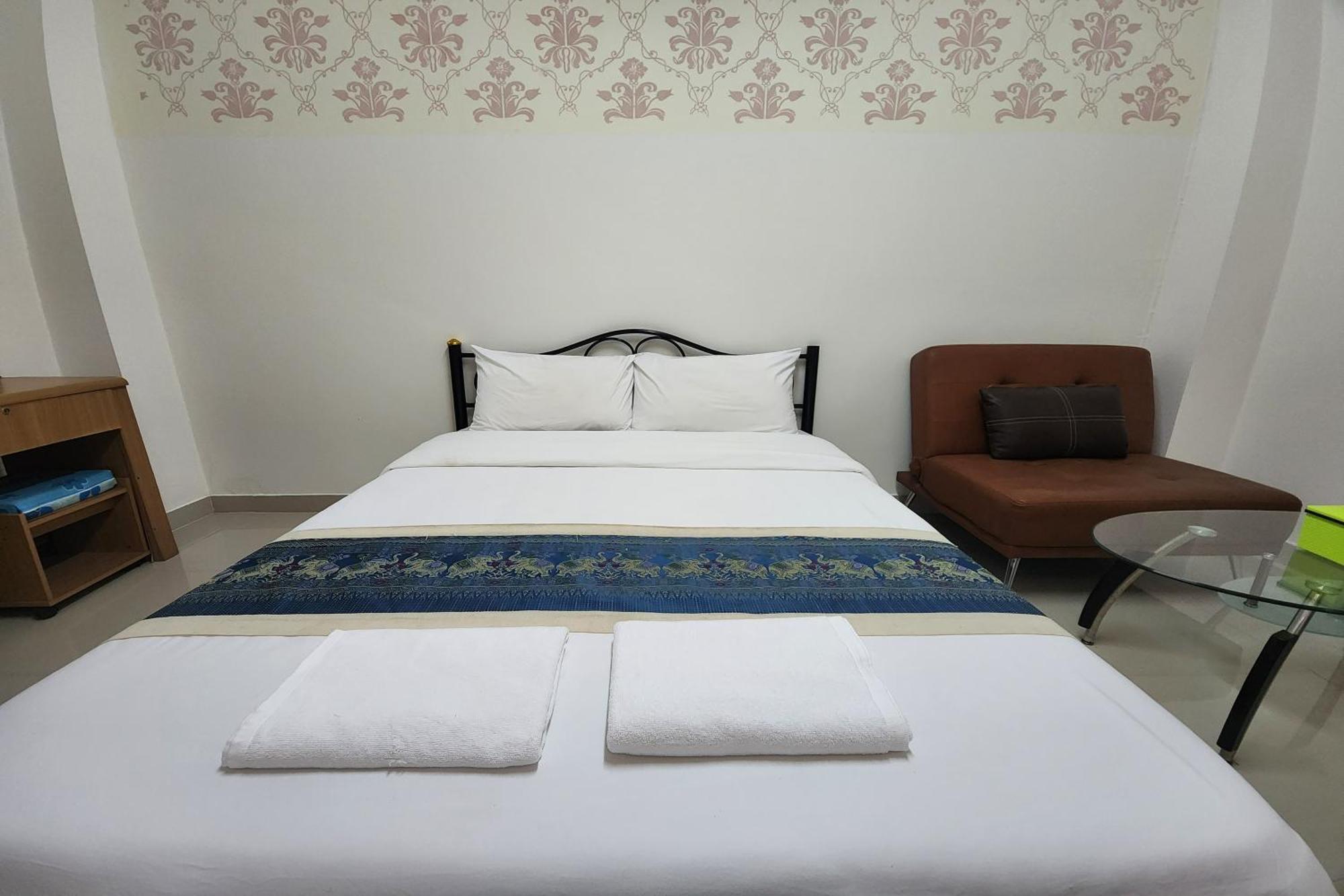 Aparthotel Kaset *