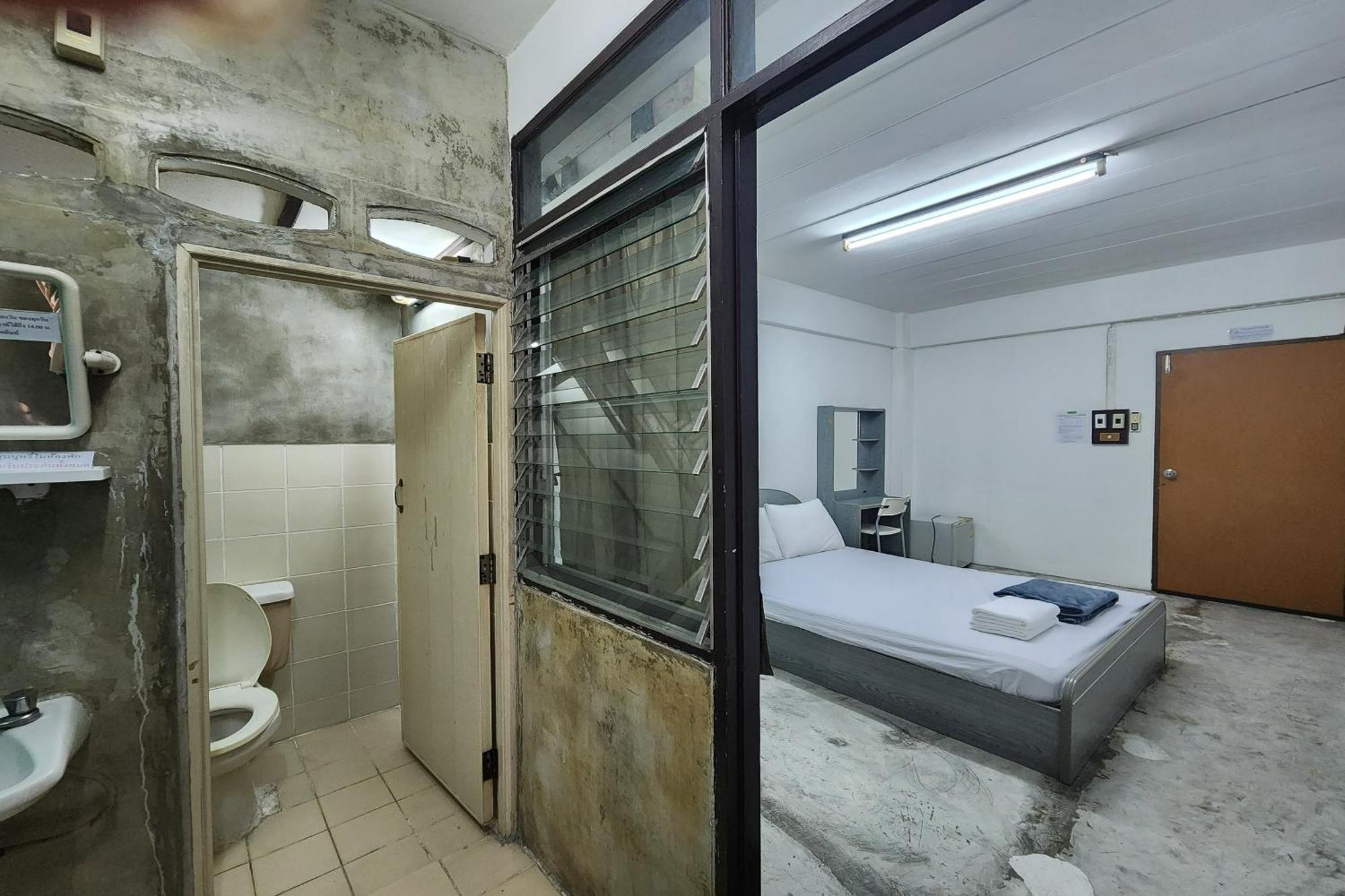 Kaset Aparthotel Bangkok