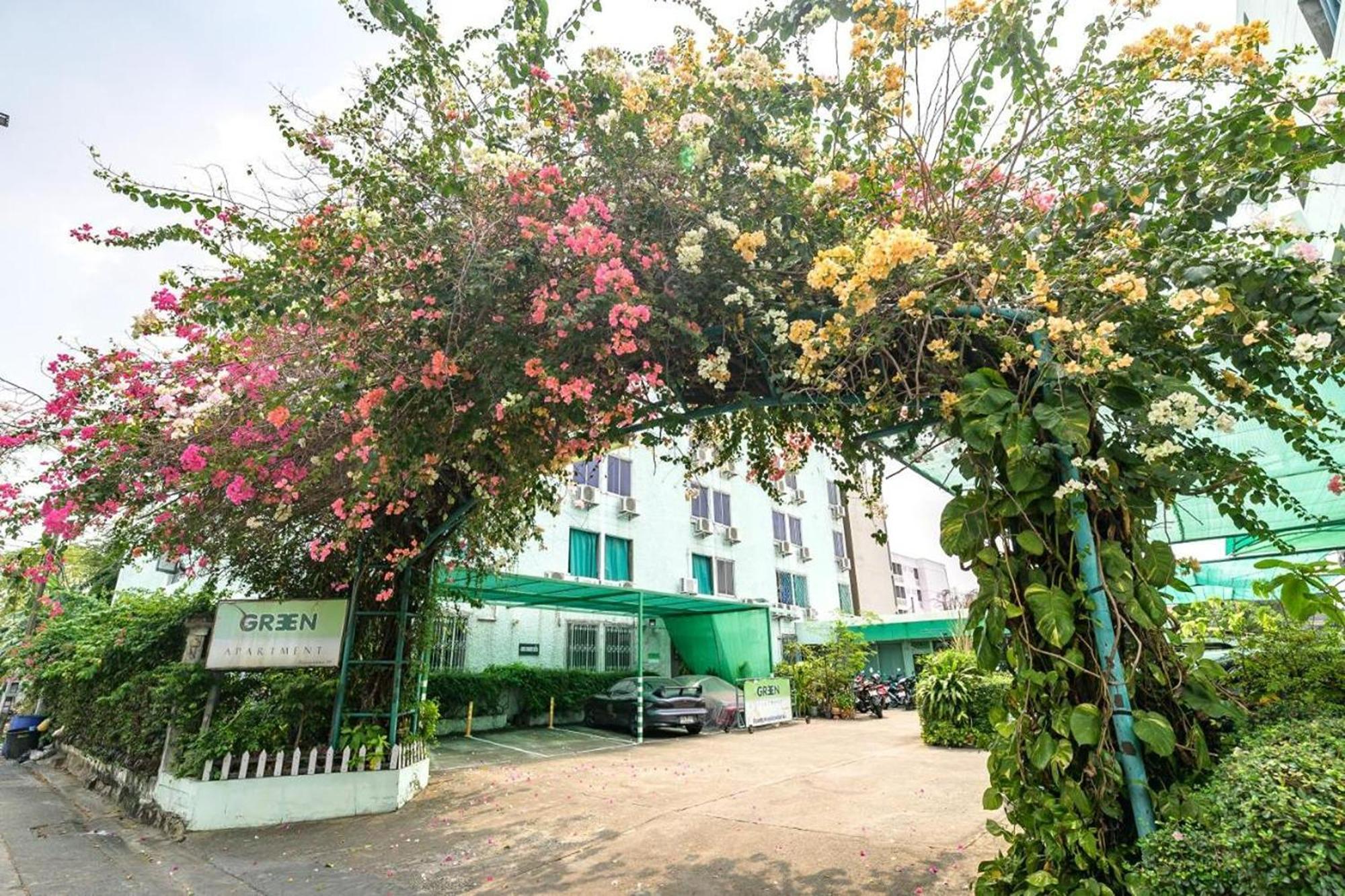 Kaset Aparthotel