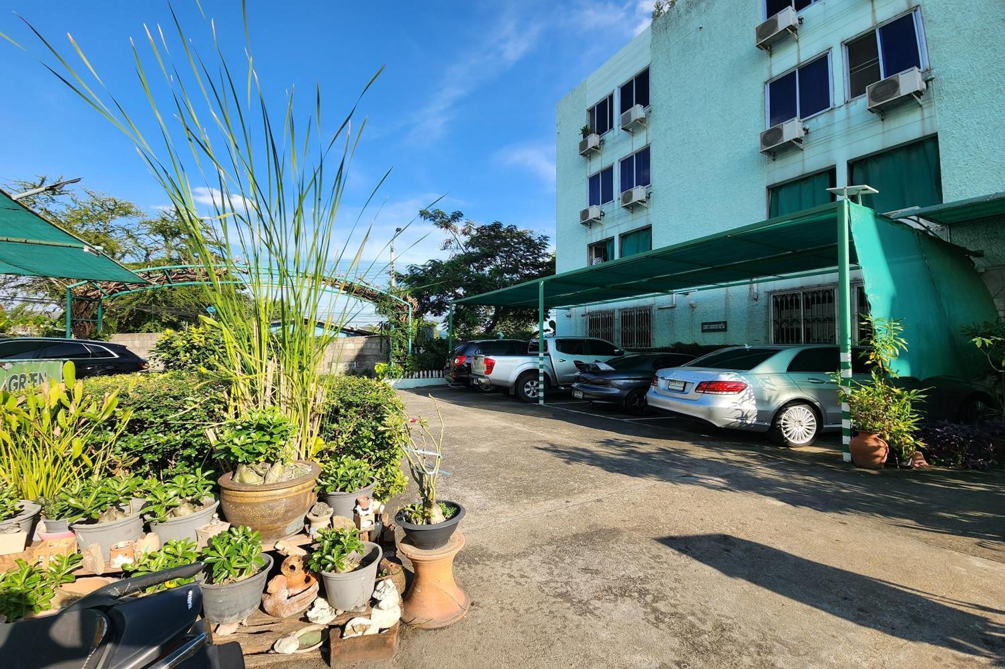 Aparthotel Kaset